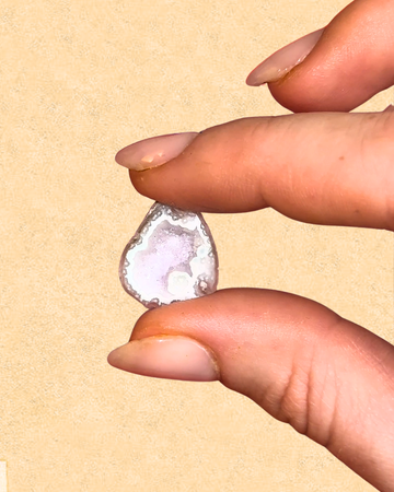 White geode stone