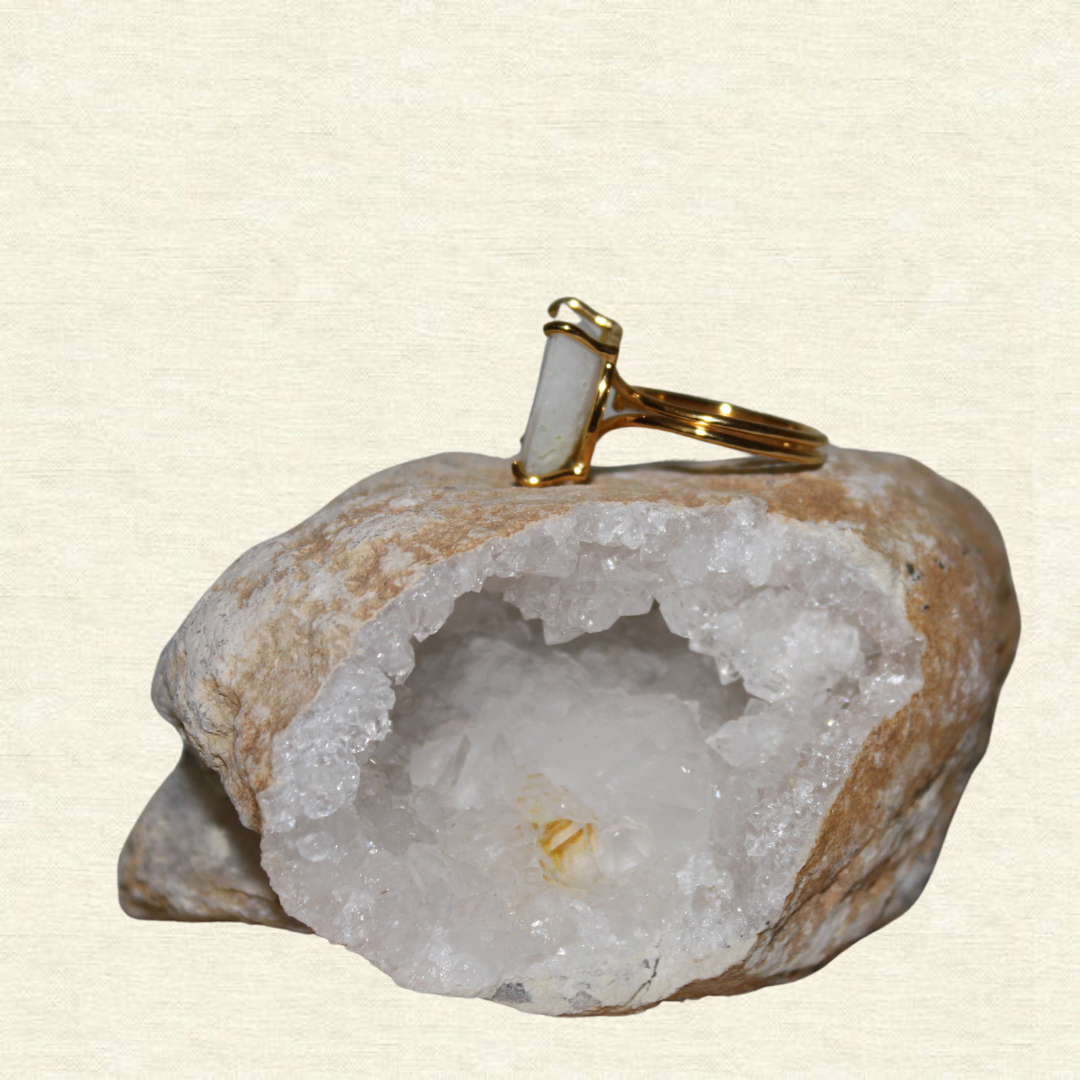 White geode - adjustable