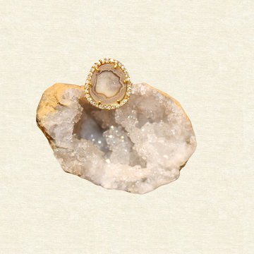 Diamond ring - Beige