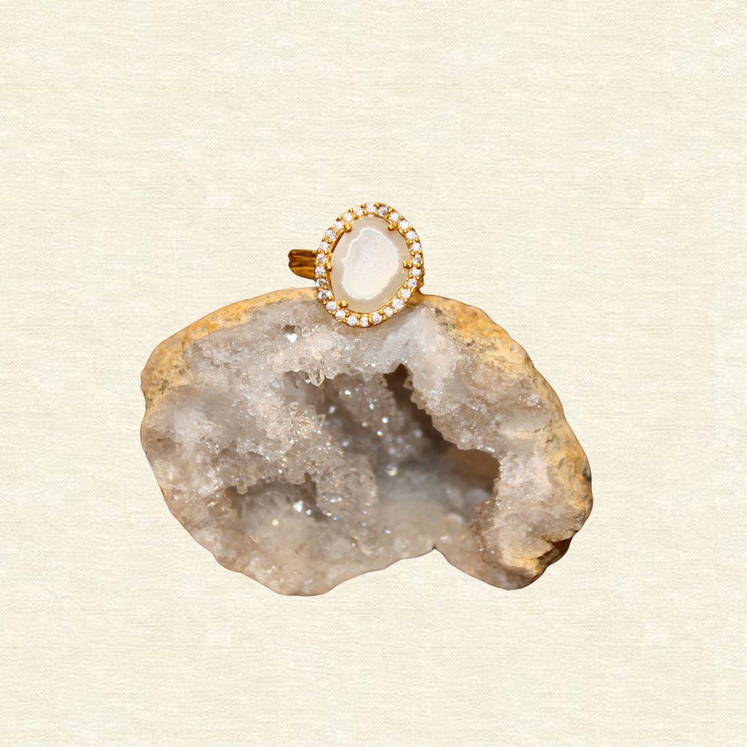 Diamond ring - White/Beige