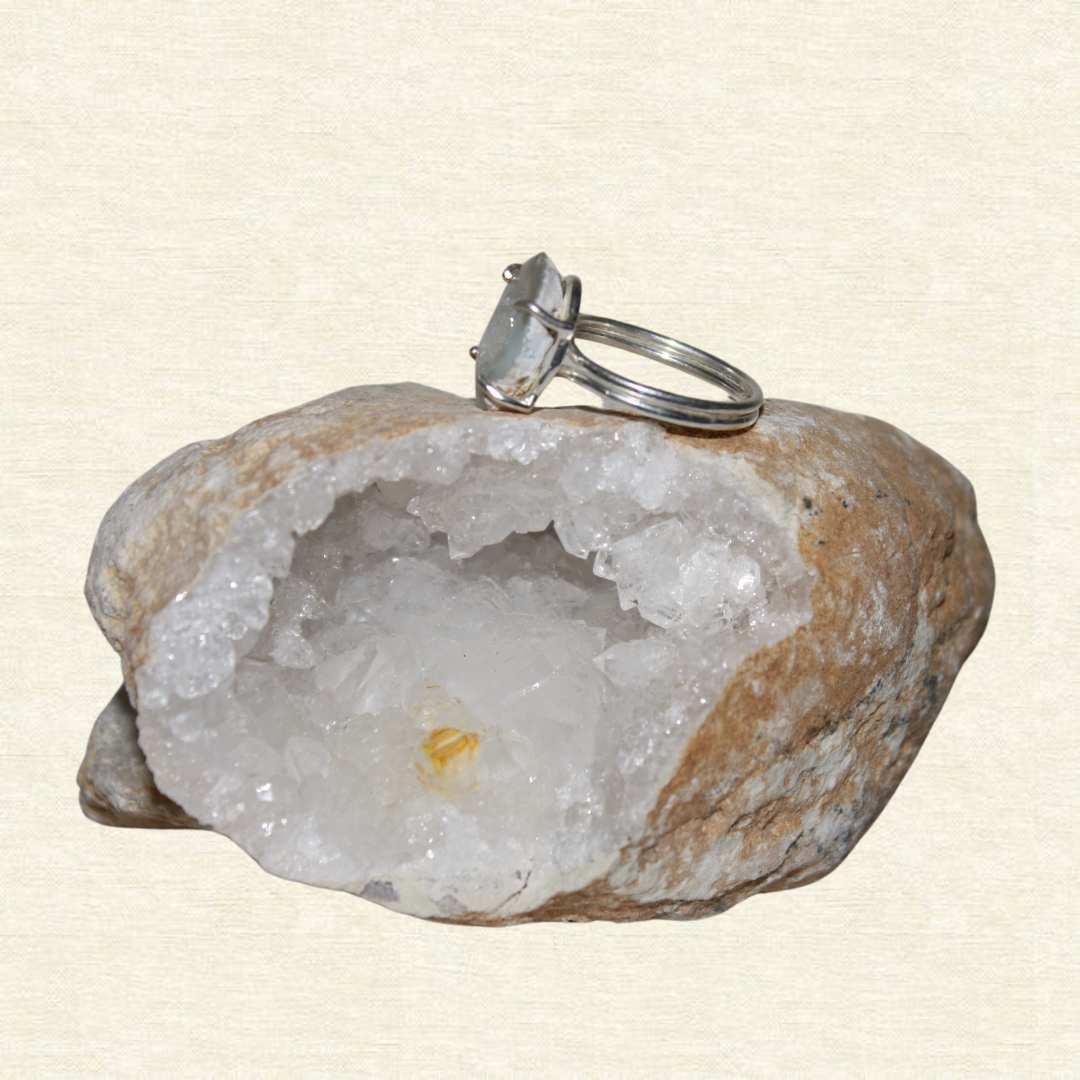 White geode - adjustable
