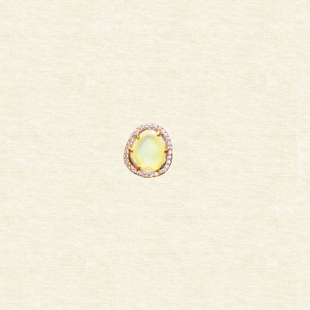 Diamond ring - Soft Yellow