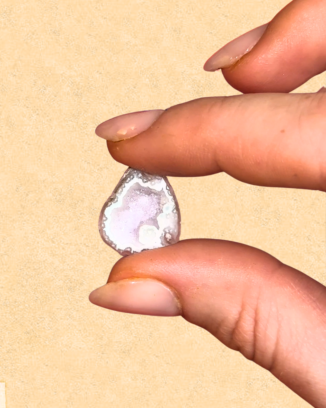 White geode stone
