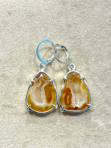 Light brown pair