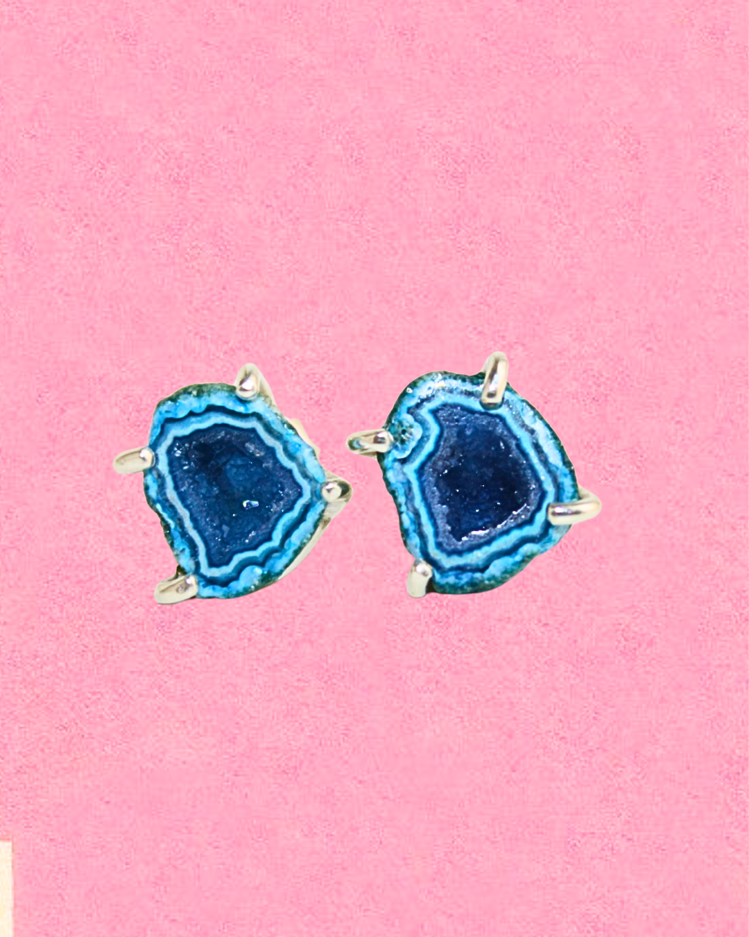 CONFIDENCE STUDS