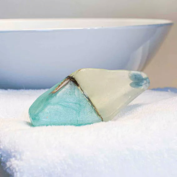 Aquamarine kristal zeep